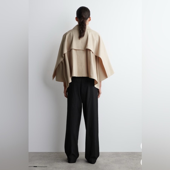 COS CROPPED TRENCH COAT CAPE Light Tan Cape Jacket - Picture 5 of 12